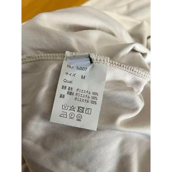 Ladies long skirt. - Picture 4 of 4